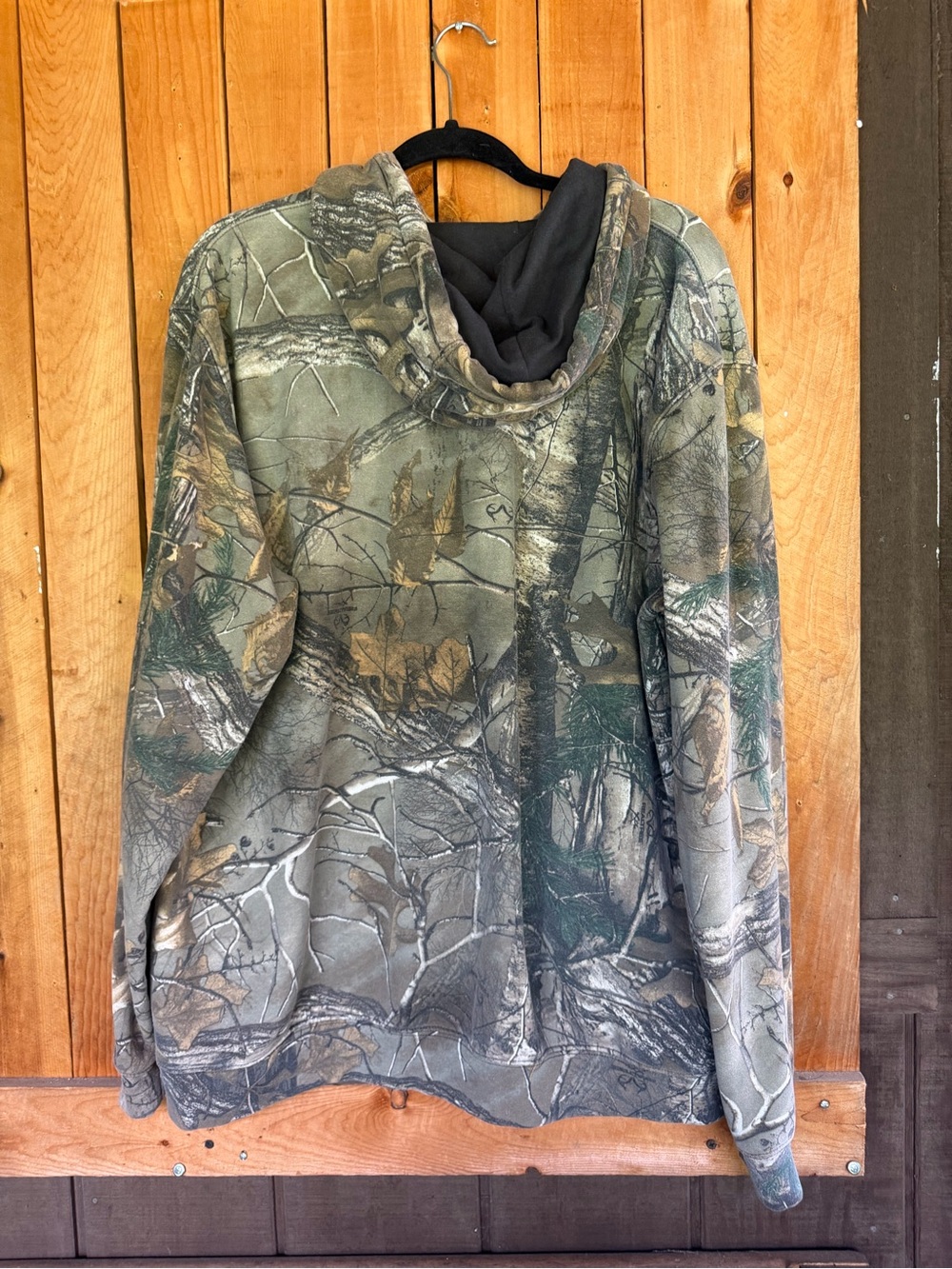 Carhartt Men's Camo Hooded Sweatshirt - Green/Brown Realtree-Style - Picture 2 of 6